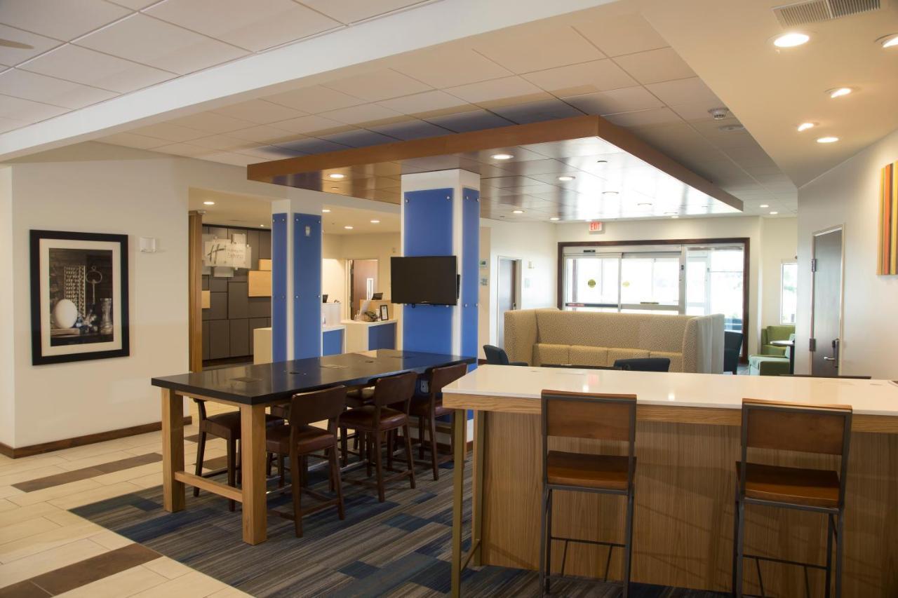 Holiday Inn Express Rochester Hills By Ihg Εξωτερικό φωτογραφία