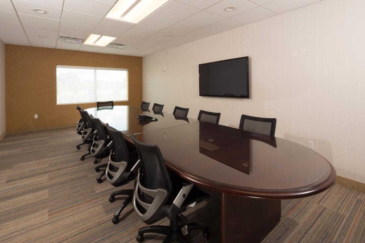 Holiday Inn Express Rochester Hills By Ihg Εξωτερικό φωτογραφία